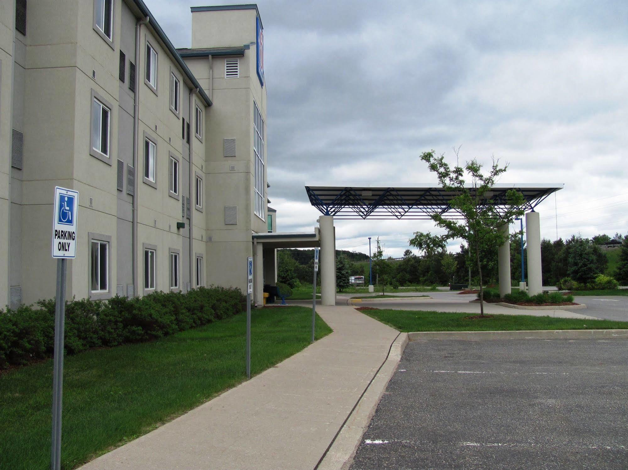 Motel 6-Huntsville, On Ngoại thất bức ảnh